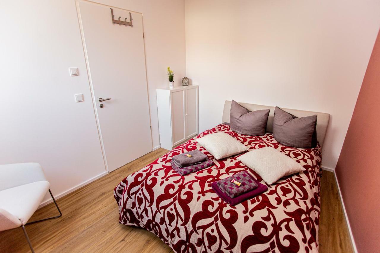 Eckhof Domizil - Grosszuegige Ferienwohnung Mit Kleinem Garten In Der Altstadt Von Gotha Zewnętrze zdjęcie